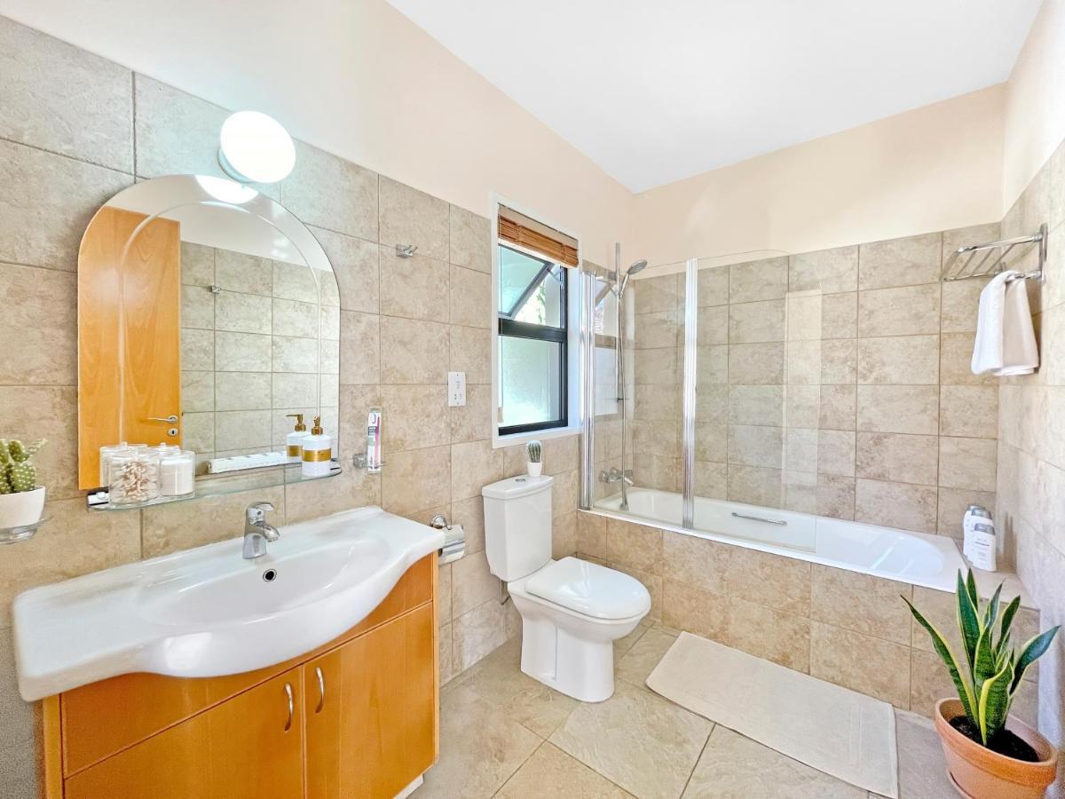 Villa Alba With Beach Access Larnaca Buitenkant foto